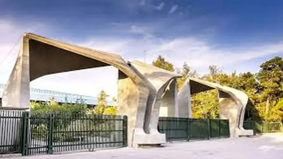 زنگ خطر برای دانشگاه‌های ایران: رتبه‌ها سقوط می‌کنند و تحریم‌ها، محرومیت می‌آورند!