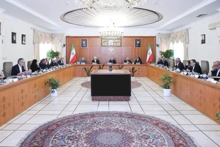 بررسی بحران بدهی بیمه‌ها و آمار شهدای حمله آمریکا در نشست ویژه پزشکیان