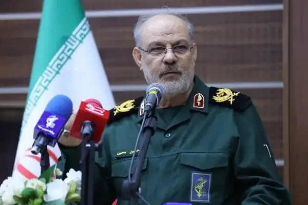 واکنش سخنگوی سپاه به نام‌گذاری بمب‌های سنگین؛ طنز جامعه پاسخ تهدیدها است